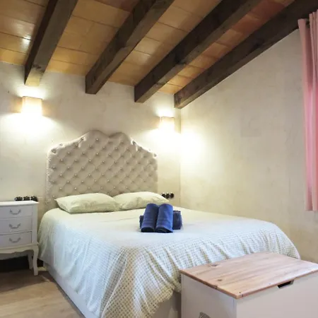 Villa Tranquila A Charming 4bedroom With Air-conditioning & Private Swimming Pool *